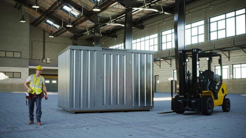 Conteneur de stockage de matériaux avec chariot élévateur dans le hall de production